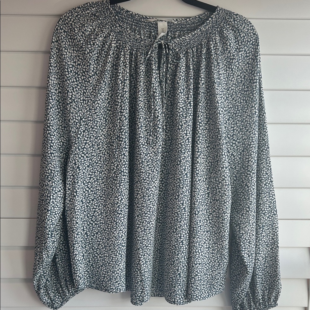H&M Floral Patterned Blouse